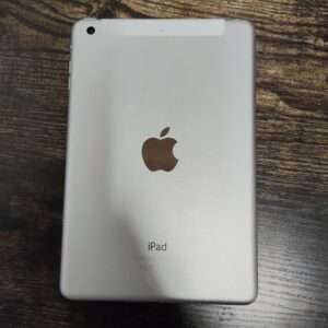 9月20日に買取したiPad mini 3の背面
