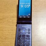 docomo AQUOSケータイ SH-02Kの写真2