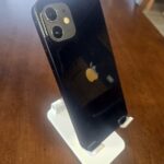 iPhone 12 64GB ブラック（バッテリー85%）の写真2